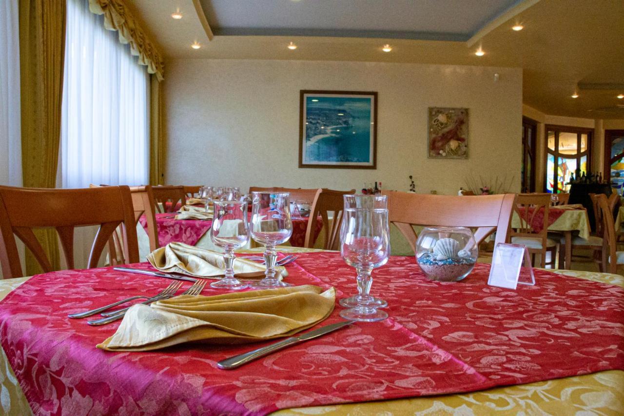 Hotel L'Ancora Capo Vaticano Extérieur photo