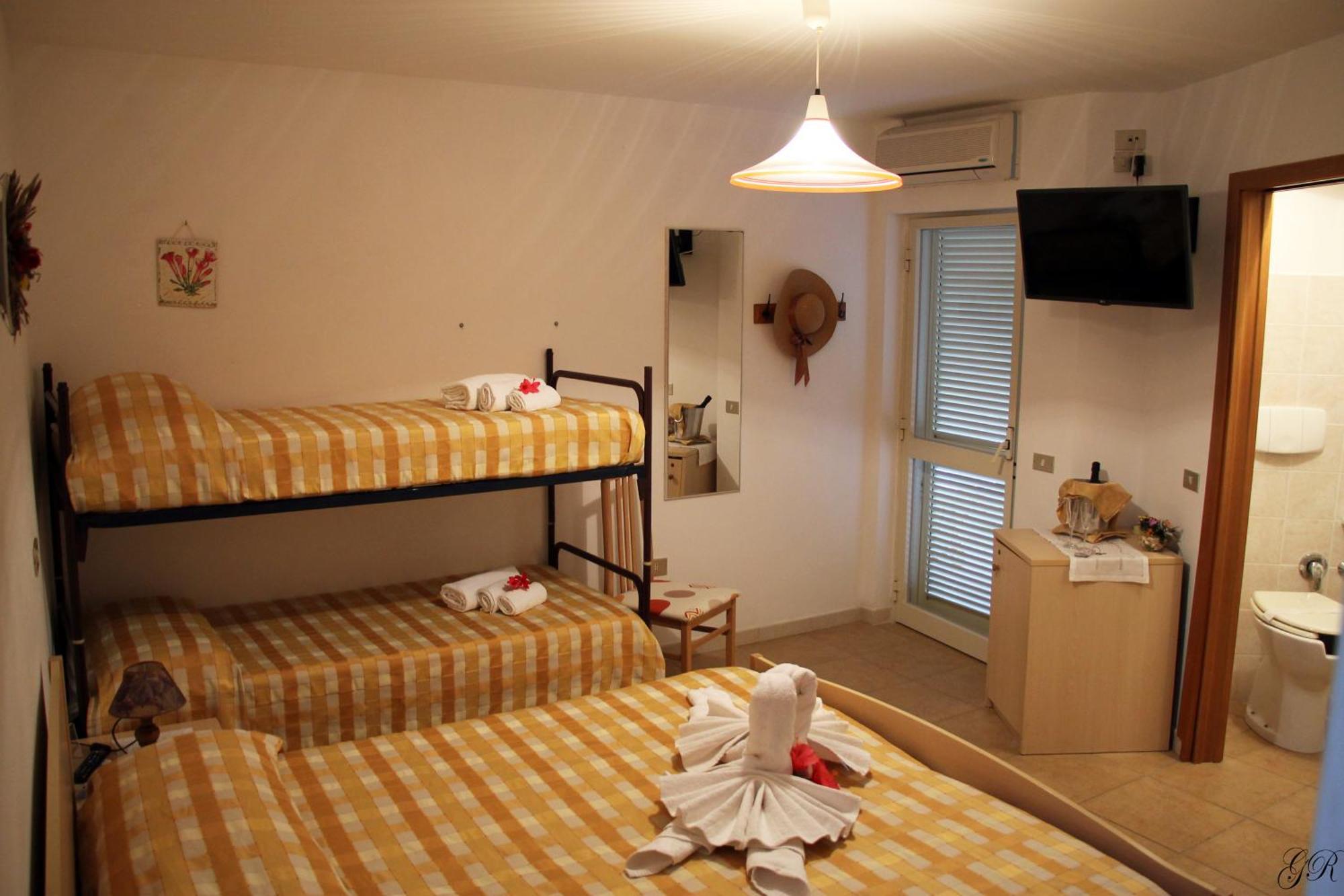 Hotel L'Ancora Capo Vaticano Extérieur photo