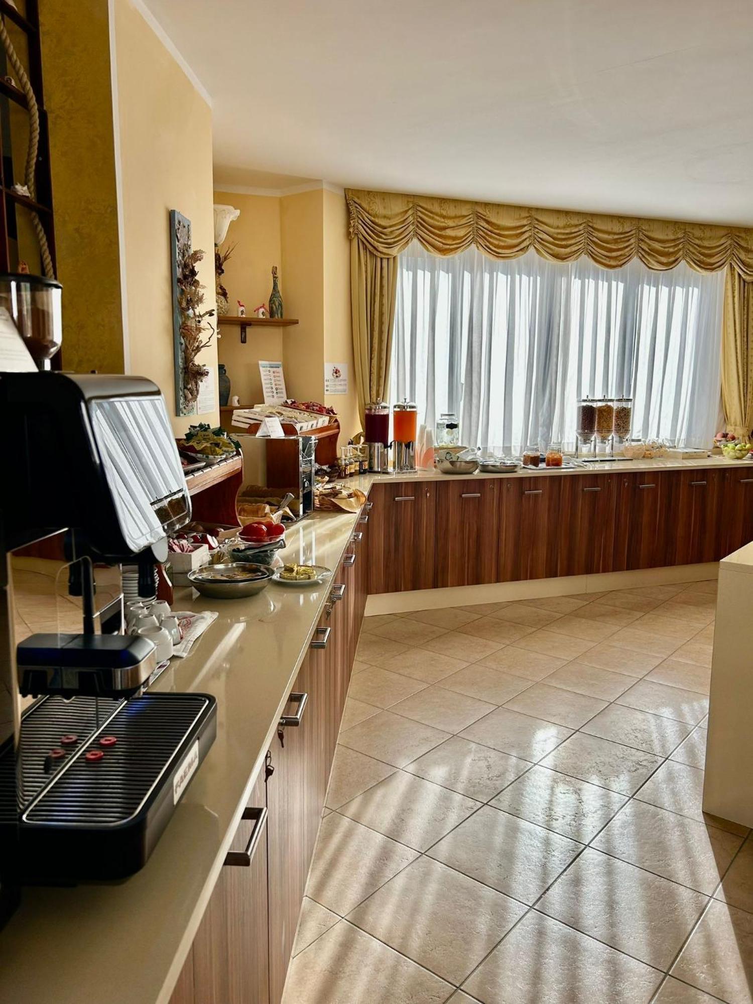 Hotel L'Ancora Capo Vaticano Extérieur photo
