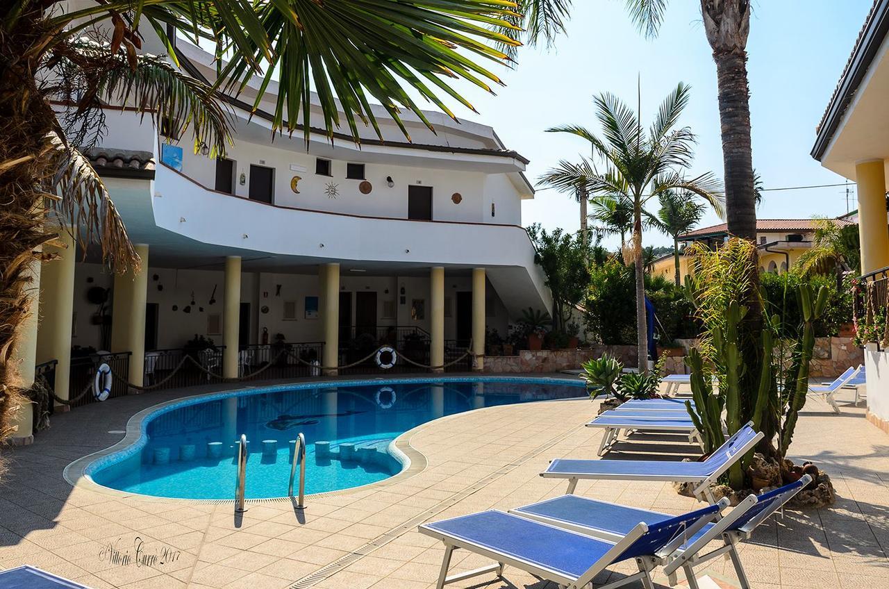 Hotel L'Ancora Capo Vaticano Extérieur photo